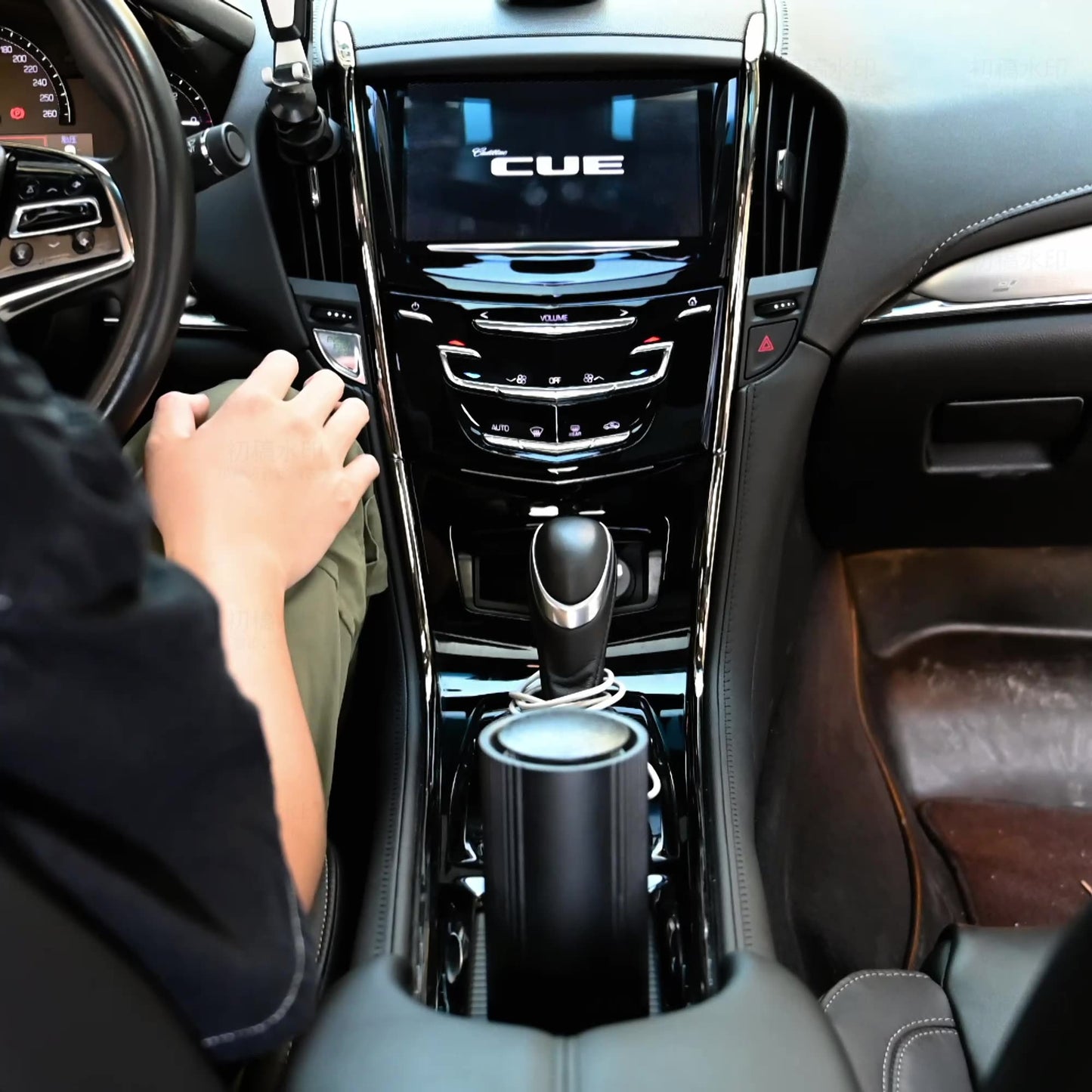 Neigiamų jonų automobilio oro valytuvas